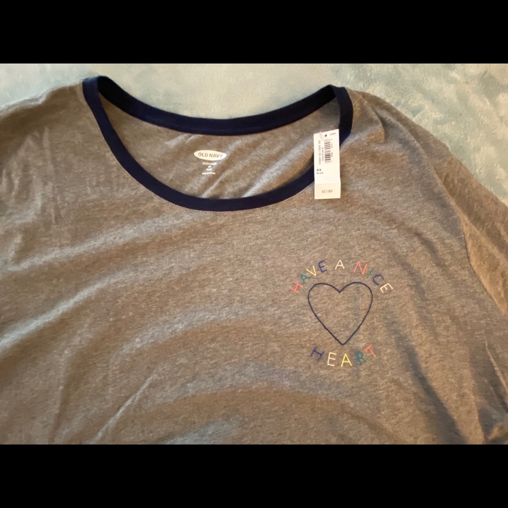 Old Navy graphic tee